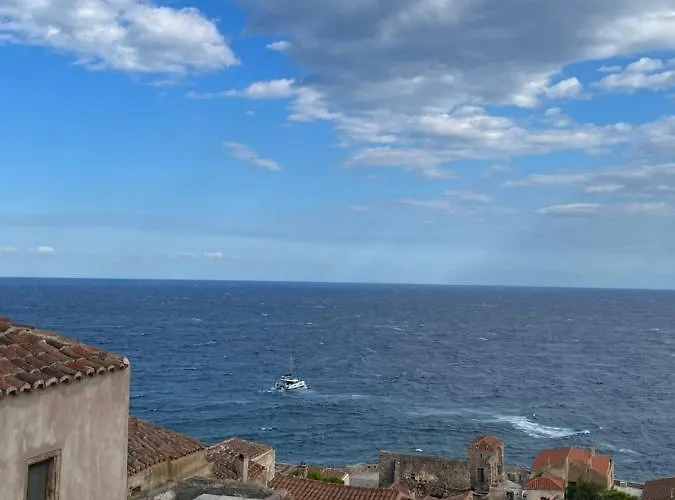 Monovasia Anopolis *