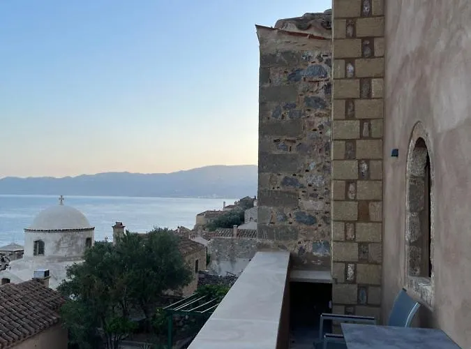 Monovasia Anopolis بيت للعطل Monemvasía